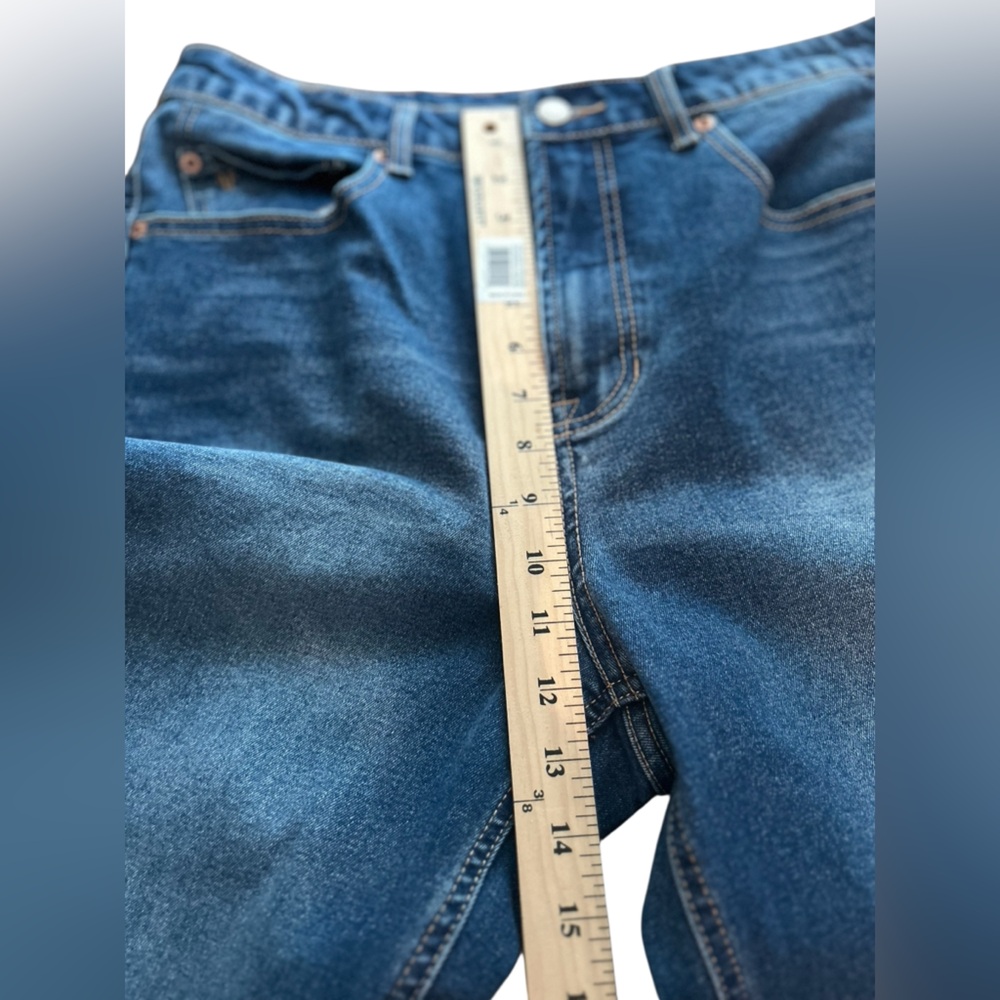 Frye women’s Stonewash Straight Leg Jeans Blue Size 10 Inseam 28 - Picture 8 of 11
